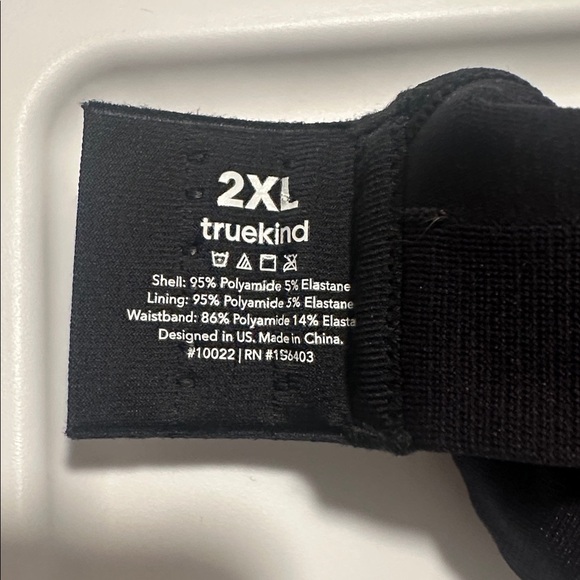 Truekind Daily Comfort Wireless Shaper Bra Black Seamless Minimalist Basic - Picture 6 of 6